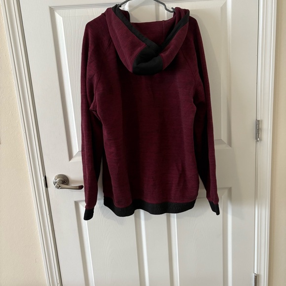 American Eagle Zip Up - Picture 4 of 5